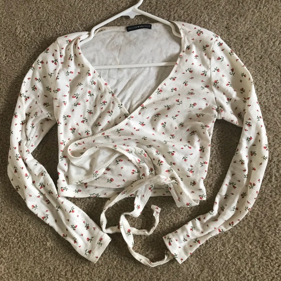Brandy Melville | Tops | Brandy Melville Coco | Poshmark